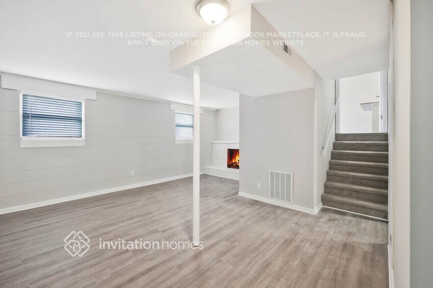 Building Photo - 6009 Lopez Ln