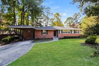 Building Photo - Inviting Brick Ranch