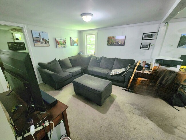 Building Photo - 63 Highland Ave