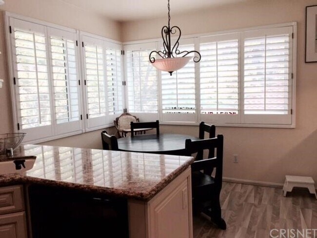 Building Photo - 7037 Paseo Encantada