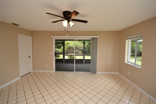 Building Photo - 30 Farmsworth Dr