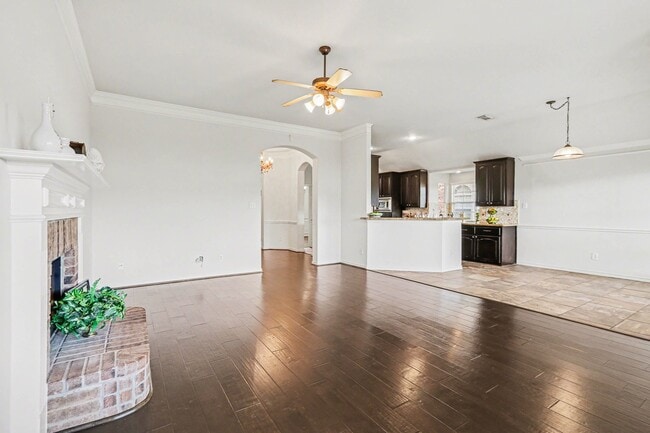 Building Photo - 16434 Red Crest Dr