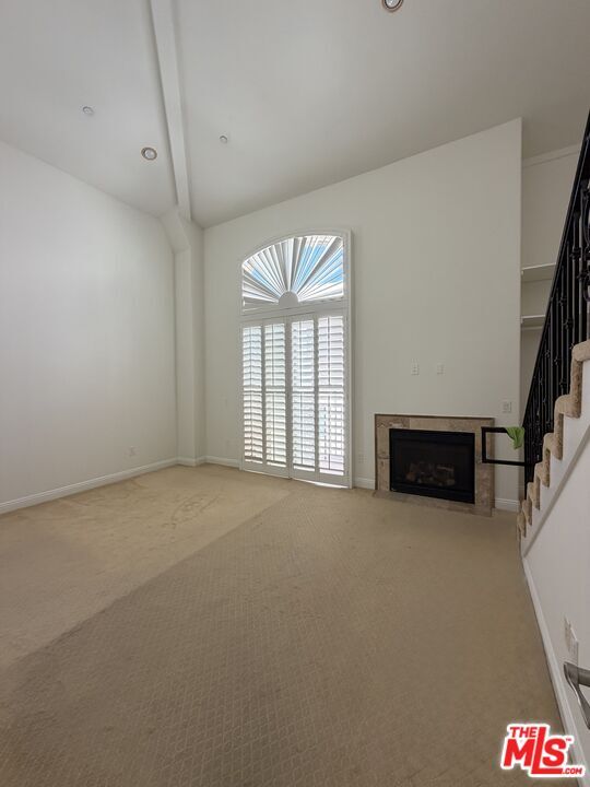 Building Photo - 10809 Hortense St