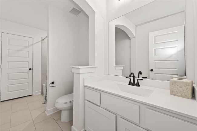 Building Photo - 26307 Aurora Vly Wy