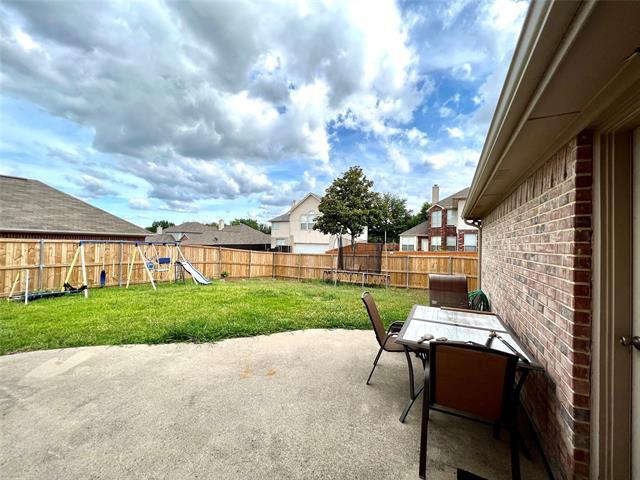 Building Photo - 2504 Royal Troon Dr