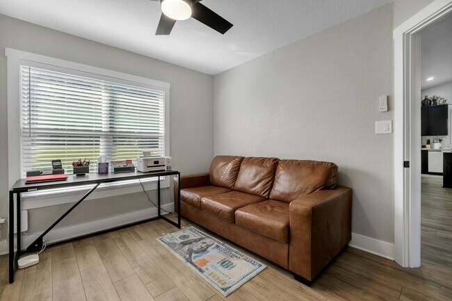 Building Photo - 6605 Donerail Trail