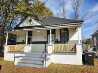 Building Photo - Midtown Duplex