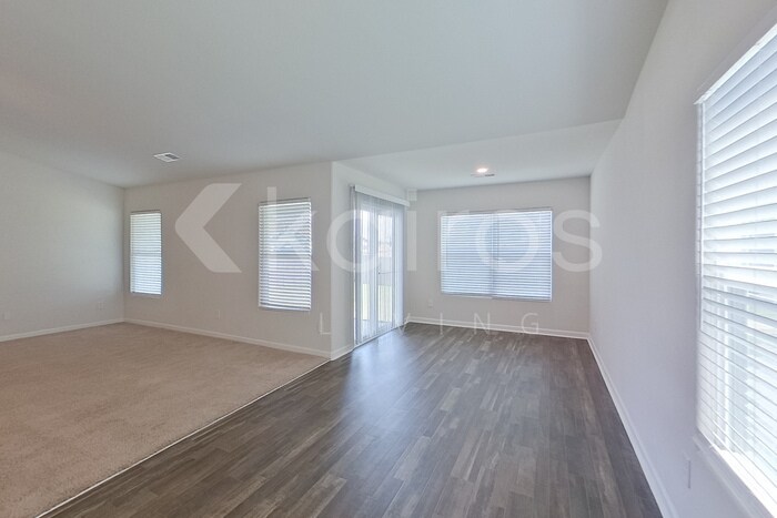 Building Photo - 1107 Mission Grass Rd