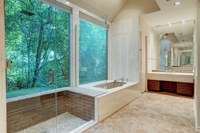 Building Photo - 431 Hedwig Rd