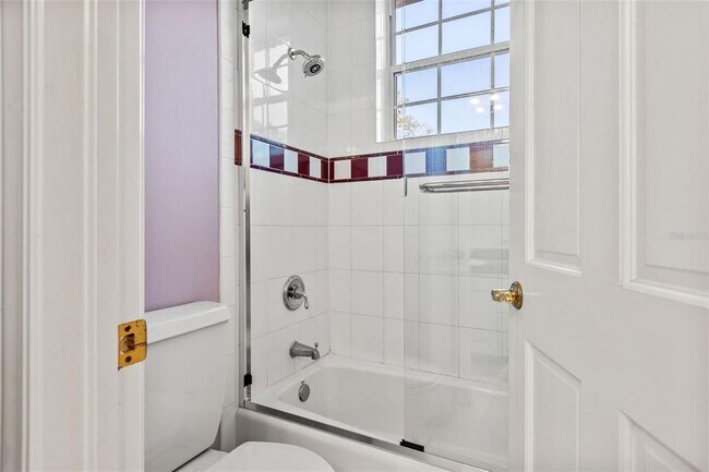 Building Photo - 6445 Renwick Cir