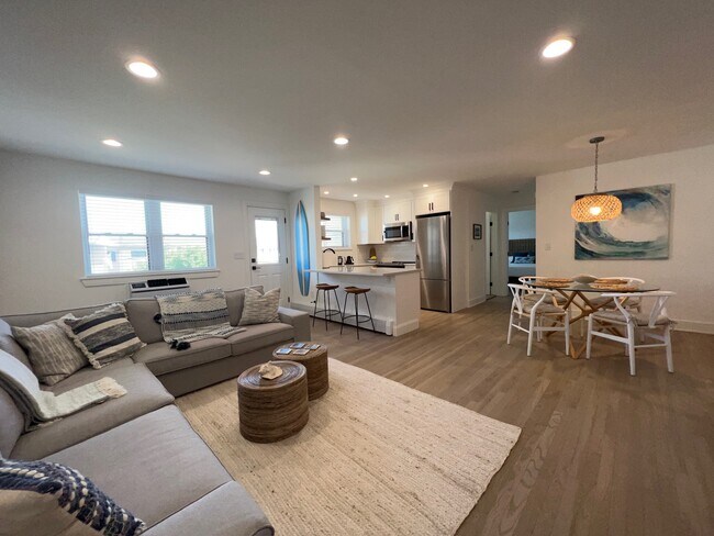 Building Photo - 12 Wharfside Dr