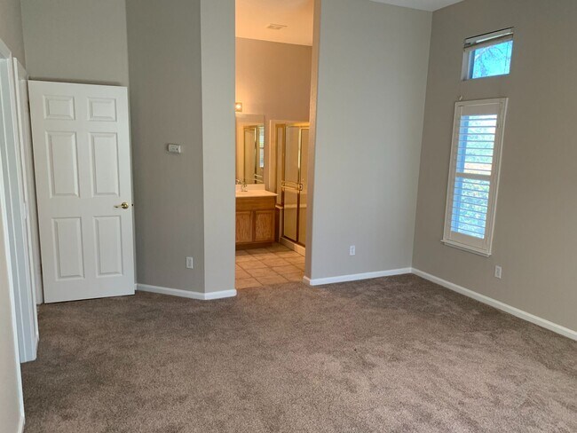 Building Photo - Beautiful Brentwood Summerset 1 Home (55+ living) - 2 Bedroom, 2 Bath