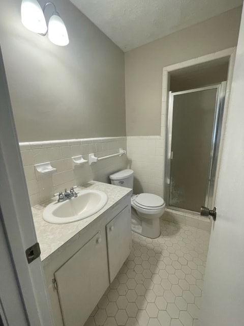 Building Photo - 1506 Hall Way