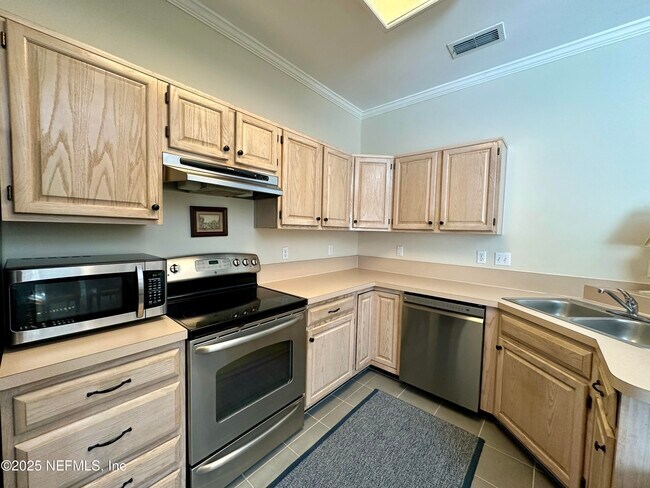 Building Photo - 4612 Brandy Oak Ct