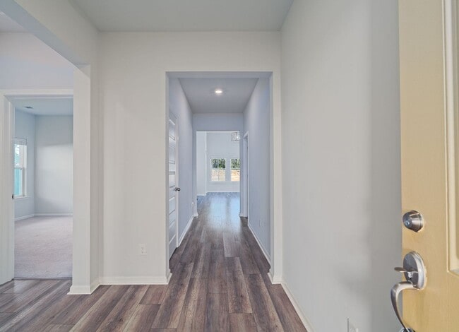 Building Photo - Peaceful Pondview Retreat!