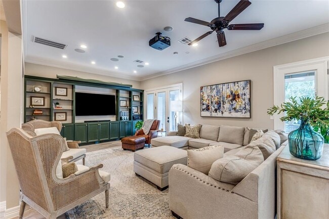 Building Photo - 14132 Bluebird Ln