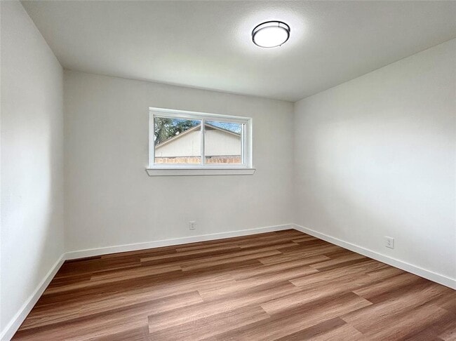 Building Photo - 9603 Philmont Dr