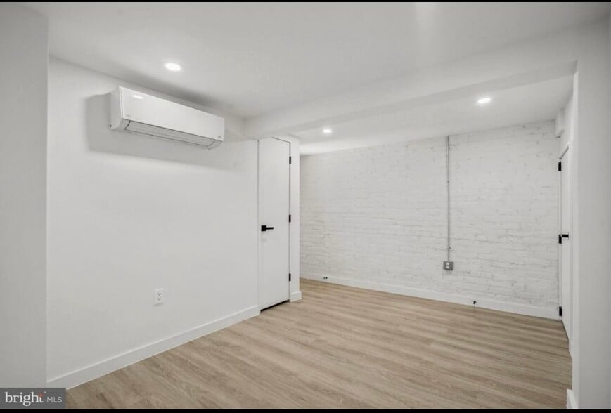 Bedroom 2 - 4725 4th St NW