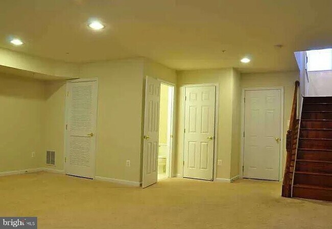 Building Photo - 20111 Cider Barrel Dr