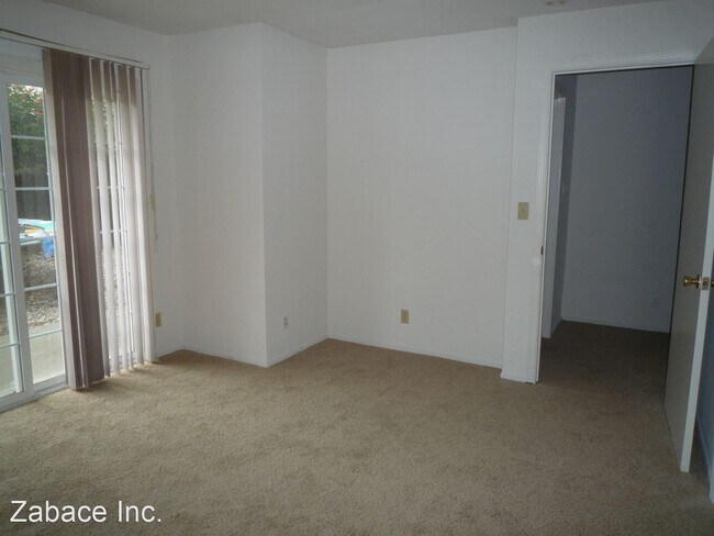 Building Photo - 6 br, 3 bath House - 702 Anderson Road - M...