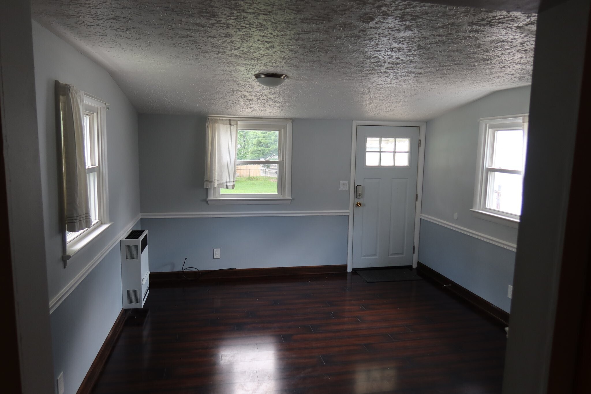 Building Photo - 1637 Hanover St
