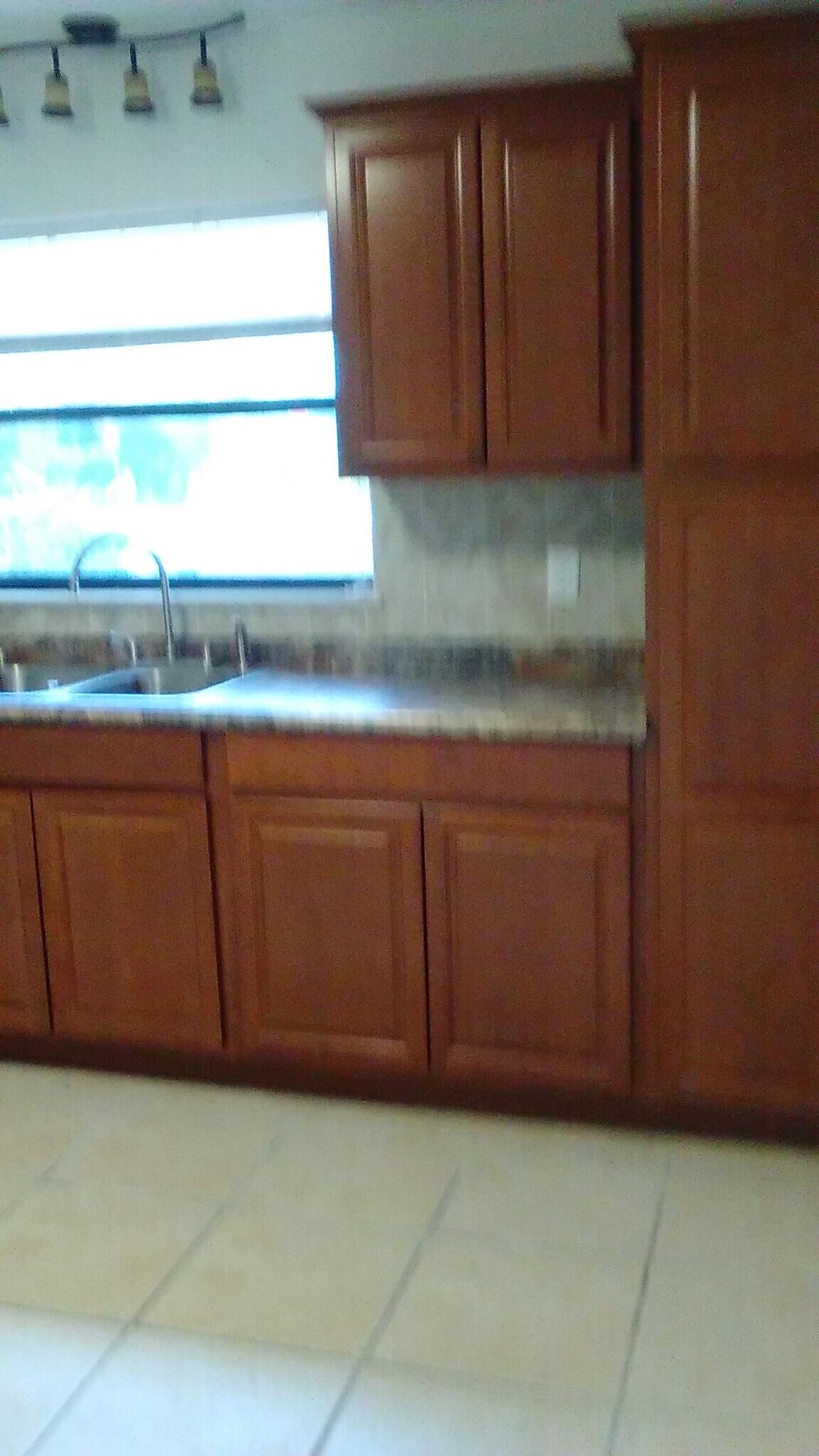 Unit 5 spacious kitchen - 7105 Poinsetta Ave