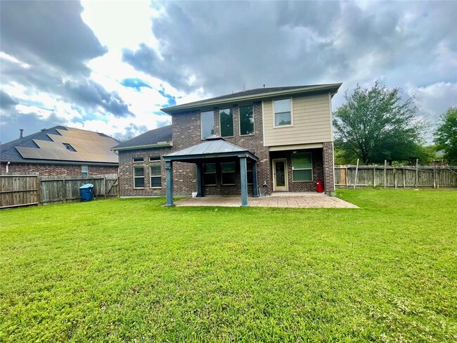 Building Photo - 20801 Sheridan Heights Ln
