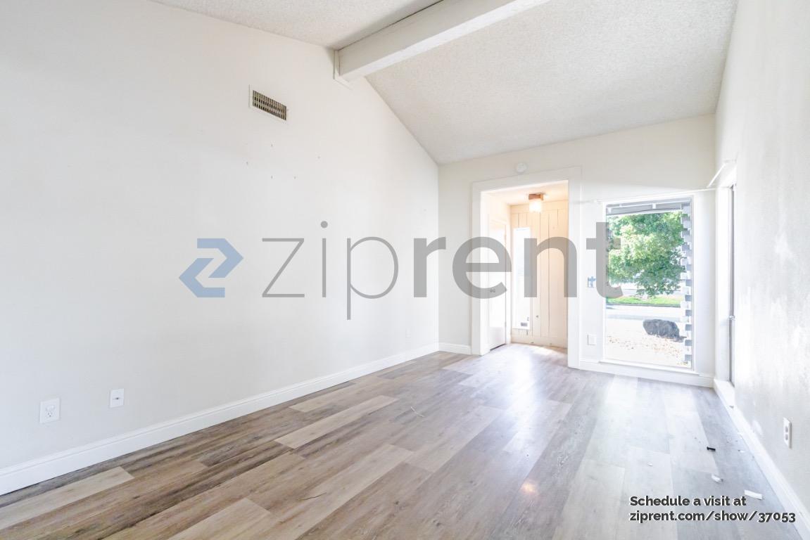Building Photo - 8001 Zenith Dr