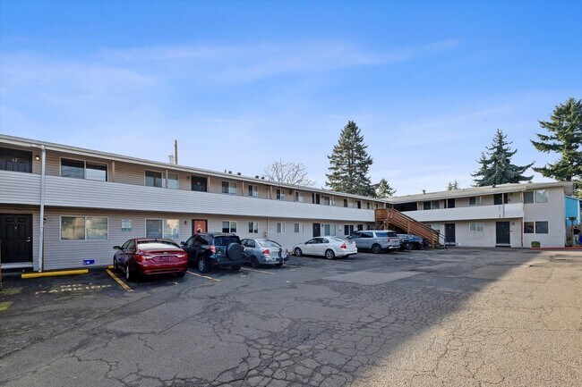 Interior Photo - Stark Street Crossing