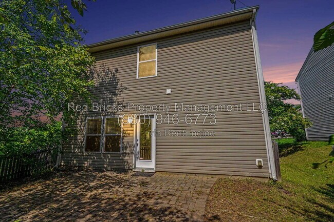 Building Photo - 11325 Deer Chase Ln