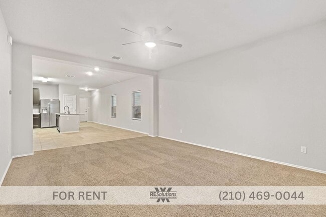 Building Photo - 5526 Daniel Wy