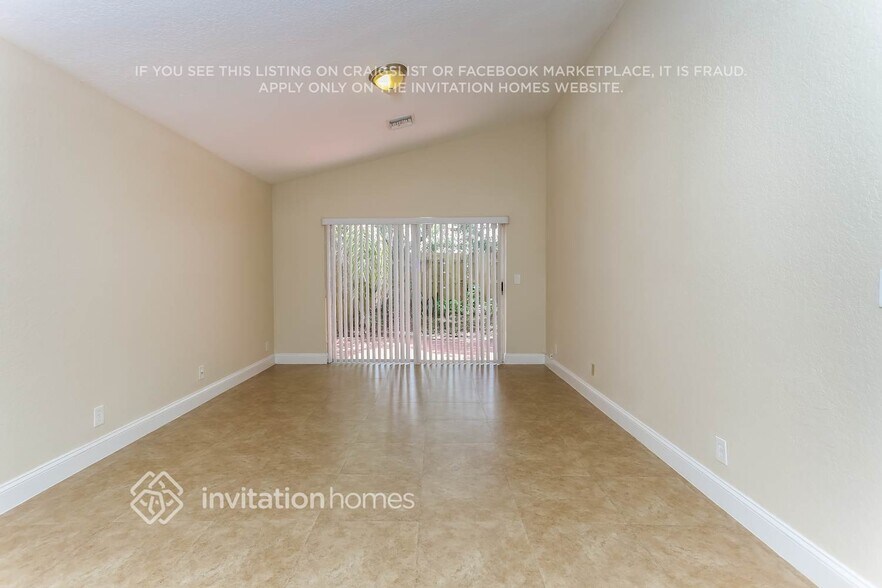 Building Photo - 7201 Vaca Key Way