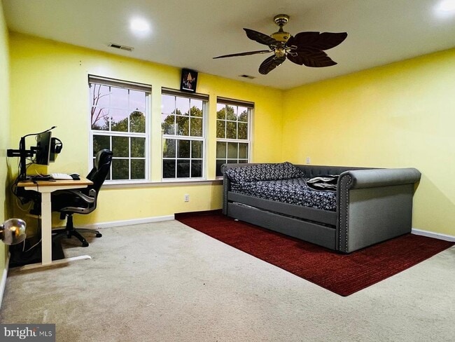 Building Photo - 209 Sills Ln