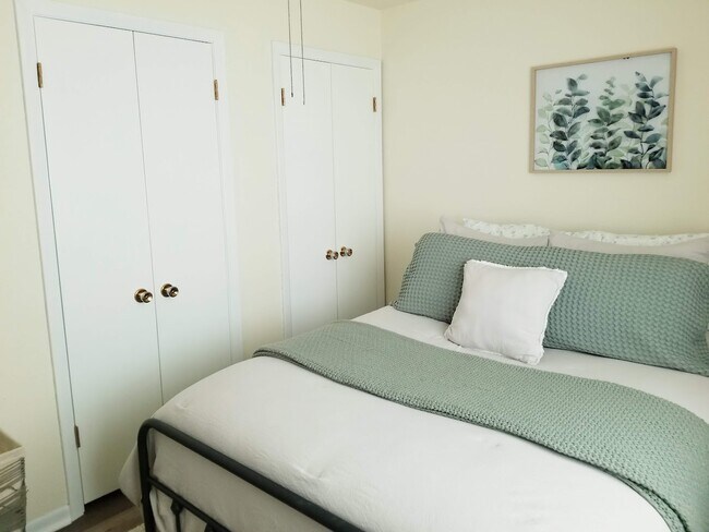 Bedroom 1 - 1304 12th Ave