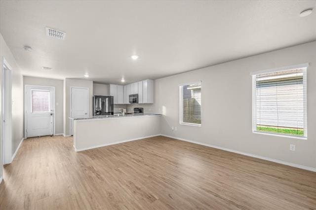 Building Photo - 1412 Silver Oak Ln