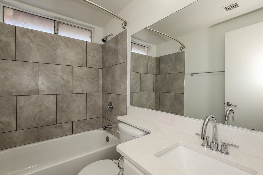 Building Photo - 4331 W Tonto Rd