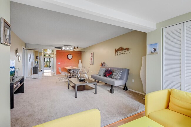 Building Photo - 4254 Deste Ct