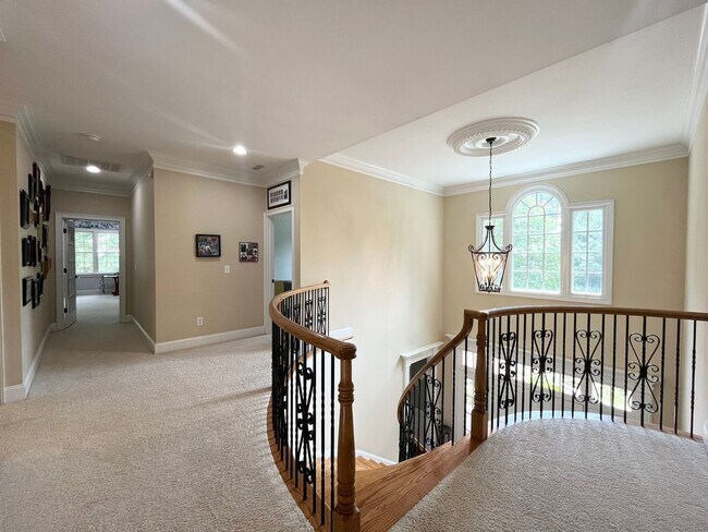 Building Photo - Incredible 4BD, 6.5BA Raleigh Home Near Fa...
