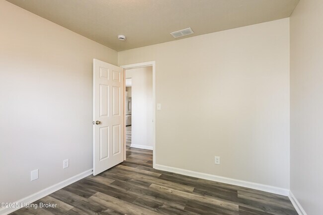 Building Photo - 8816 Persistence Dr