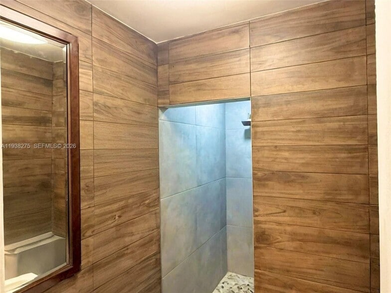 Building Photo - 2671 NW 87th Ln