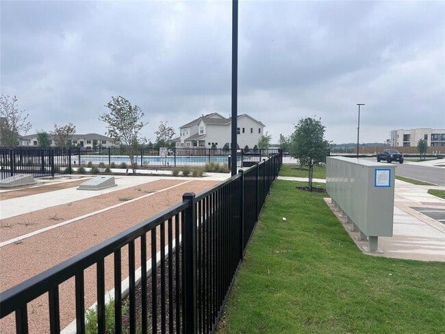 Building Photo - 8519 Sommery Ln