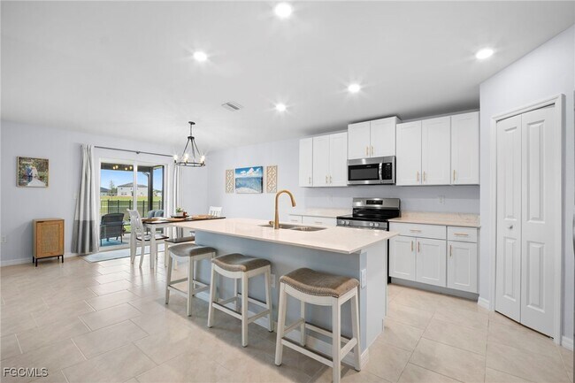 Building Photo - 17741 Paradiso Wy