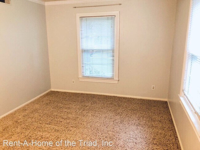 Building Photo - 3 br, 2 bath House - 4710 Beechcroft Drive