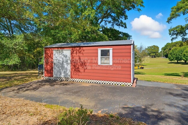 Building Photo - 8730 Jot Em Down Rd