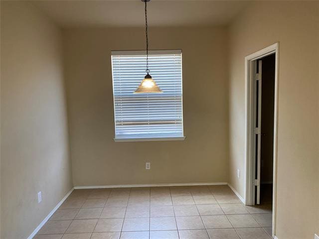 Building Photo - 1716 River Oaks Dr