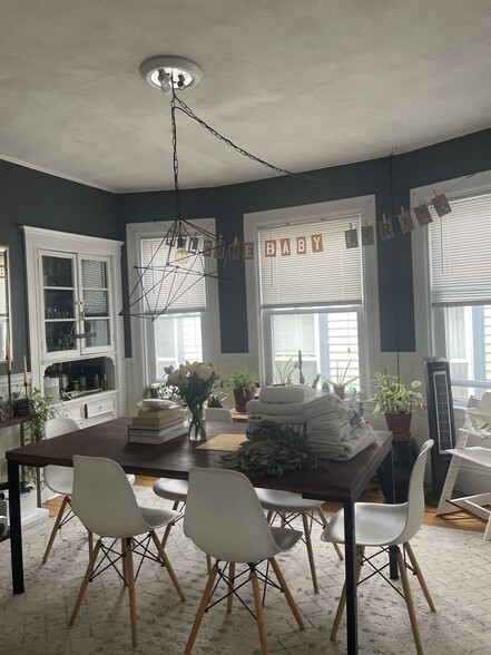 Building Photo - 34 Brookside Ave