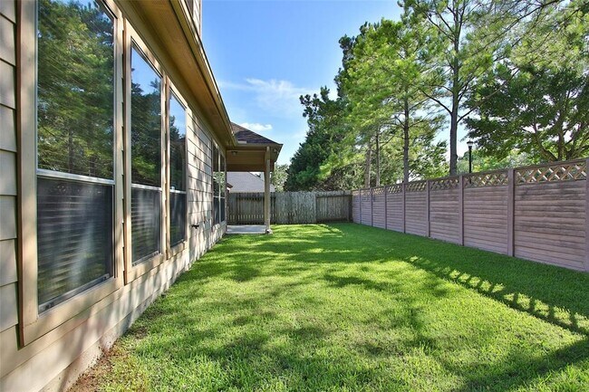 Building Photo - 23118 Century Plant Dr