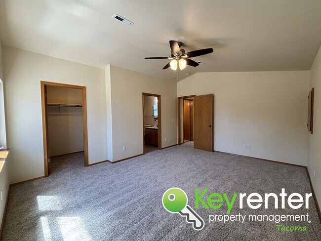 Building Photo - Spacious 3-Bedroom Home for Rent in Seclud...