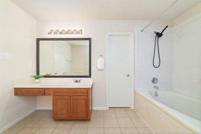 Building Photo - 21311 Shadow River Ln