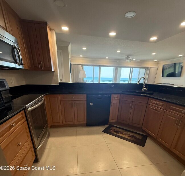 Building Photo - 1905 Atlantic St